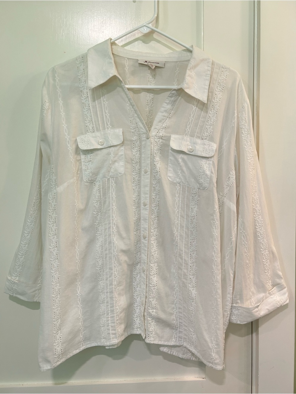 JM Collection White Embroidered Button-Up Shirt Size 18